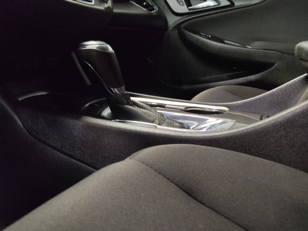 2019 Chevrolet Malibu in Tallahassee, FL 32304 - 18079009 26