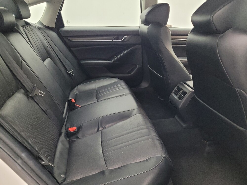 2018 Honda Accord in Tampa, FL 33619 - 18079010 19