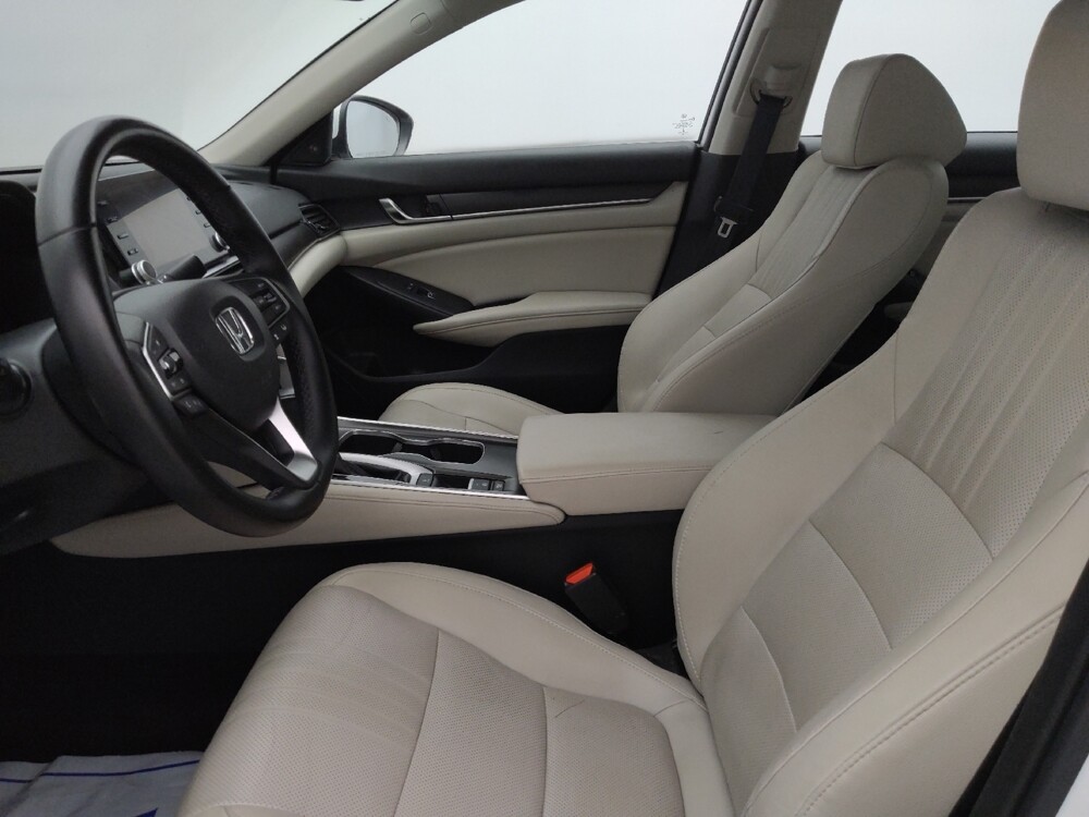 2020 Honda Accord in Clearwater, FL 33764 - 18079016 17