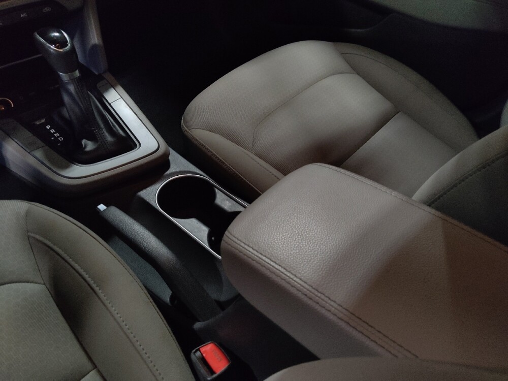 2017 Hyundai Elantra in Savannah, GA 31419 - 18079037 26