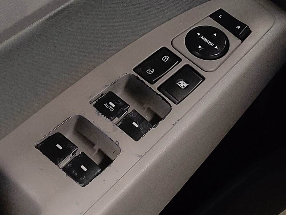 2017 Hyundai Elantra in Savannah, GA 31419 - 18079037 27