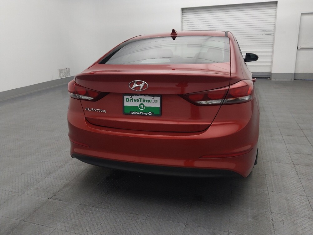 2018 Hyundai Elantra in Hialeah, FL 33014 - 18079041 7