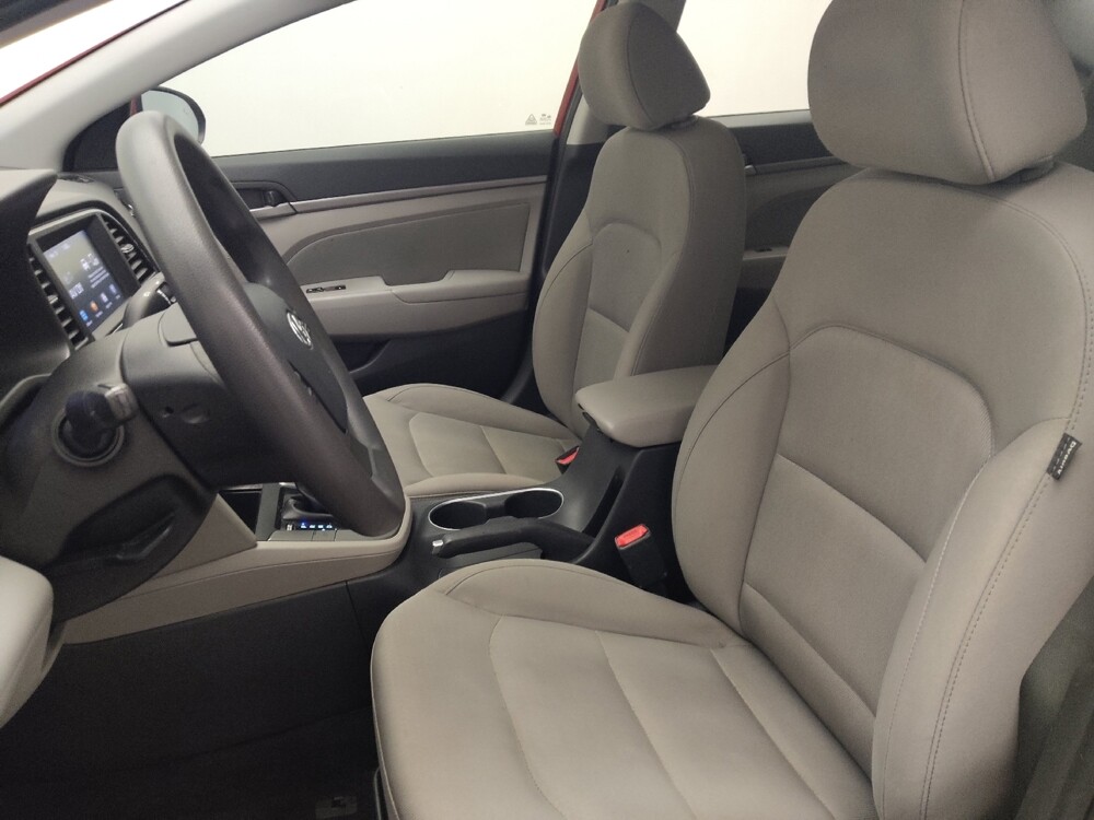 2018 Hyundai Elantra in Hialeah, FL 33014 - 18079041 17