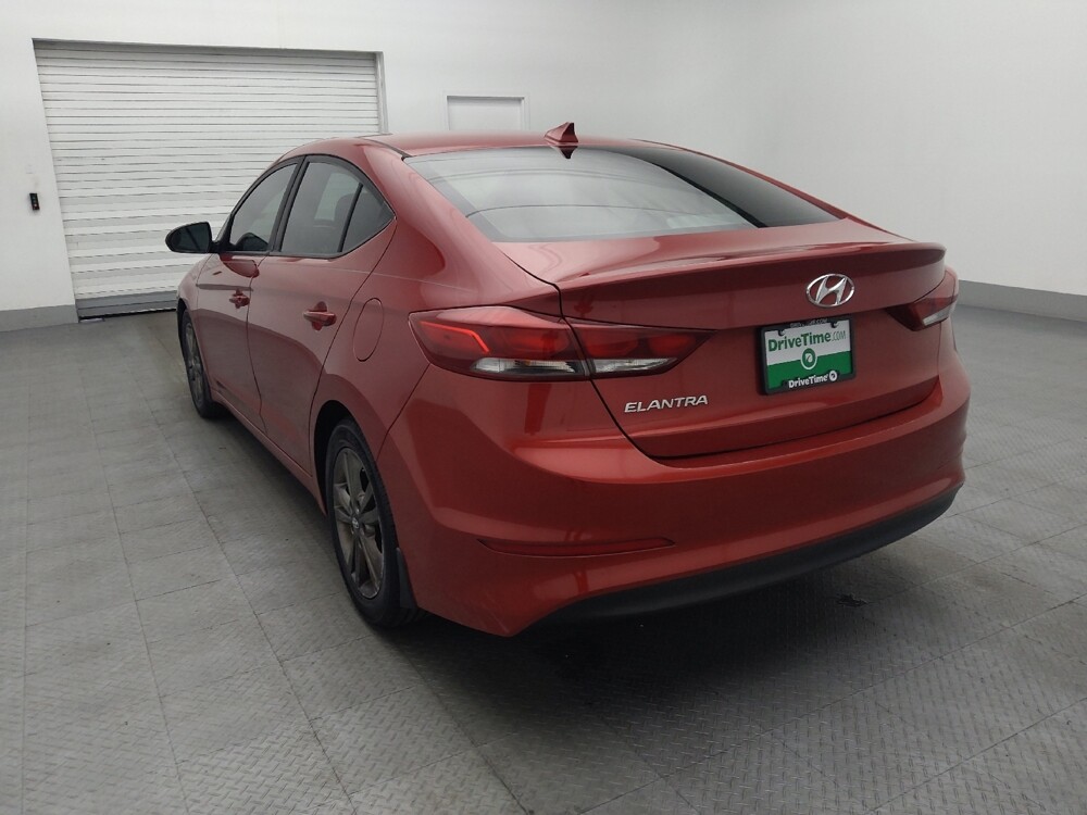 2018 Hyundai Elantra in Hialeah, FL 33014 - 18079041 5