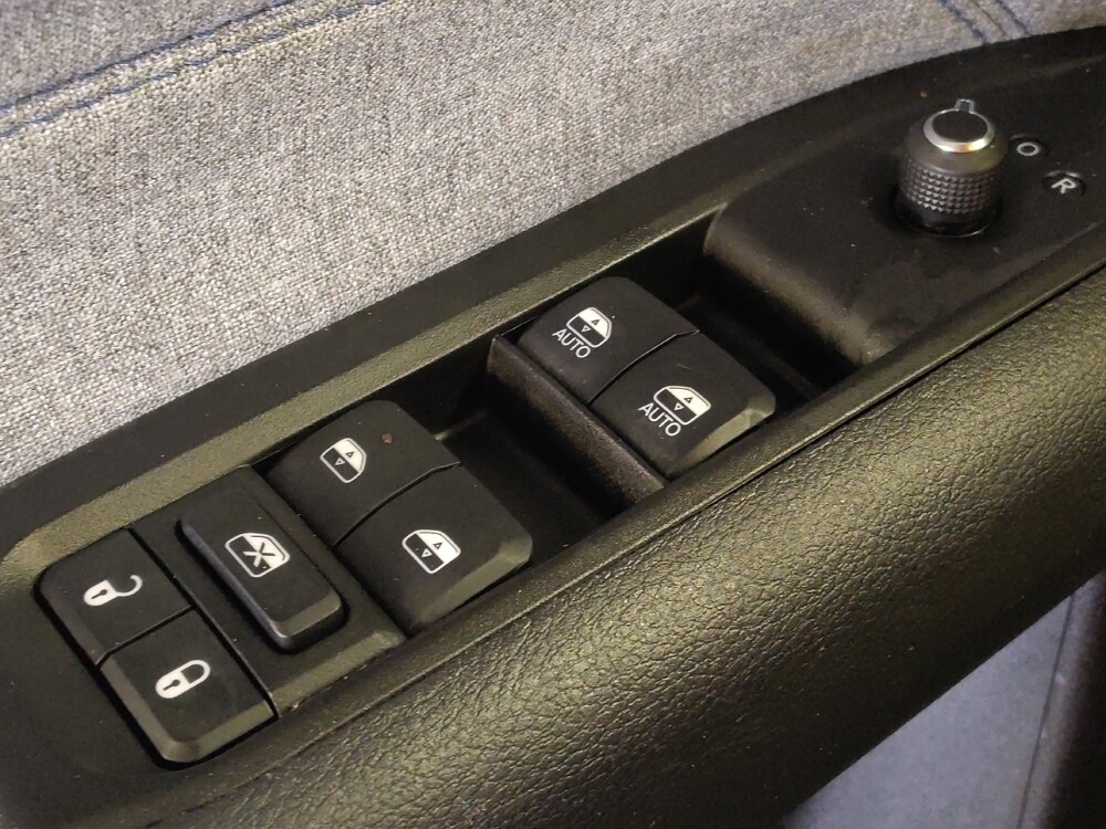 2022 Jeep Compass in San Antonio, TX 78238 - 18079088 27