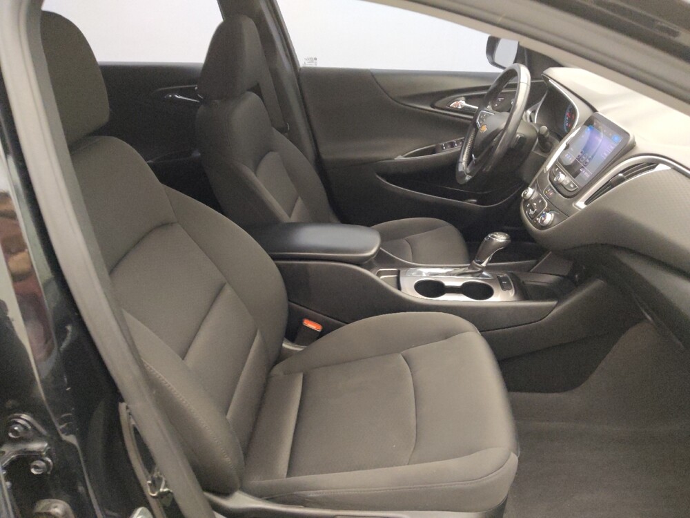 2020 Chevrolet Malibu in Houston, TX 77034 - 18079091 21
