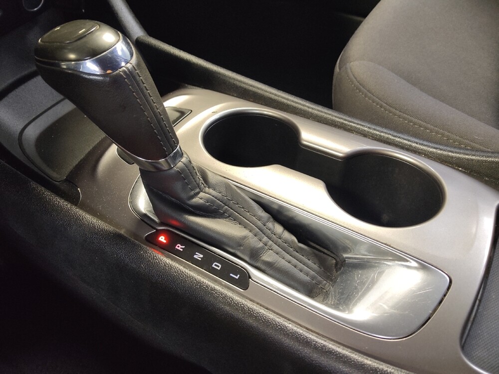 2020 Chevrolet Malibu in Houston, TX 77034 - 18079091 26