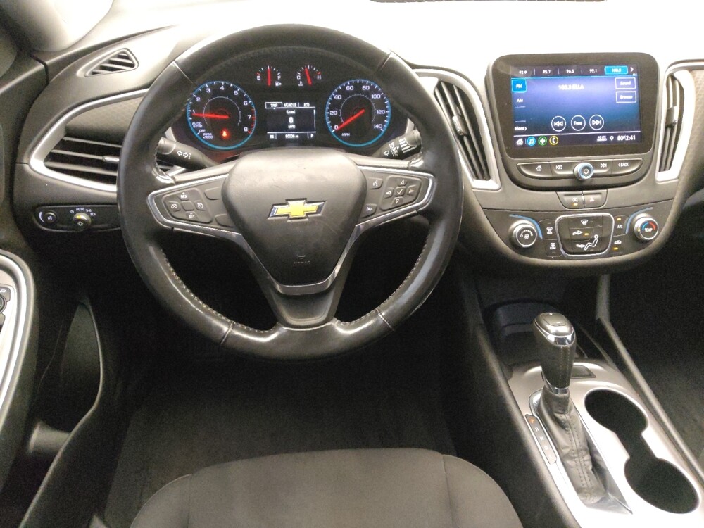 2020 Chevrolet Malibu in Houston, TX 77034 - 18079091 22