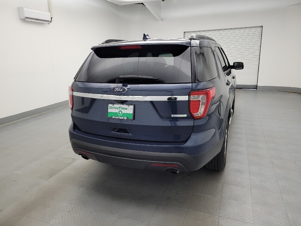 2016 Ford Explorer in Cincinnati, OH 45255 - 18079094 7