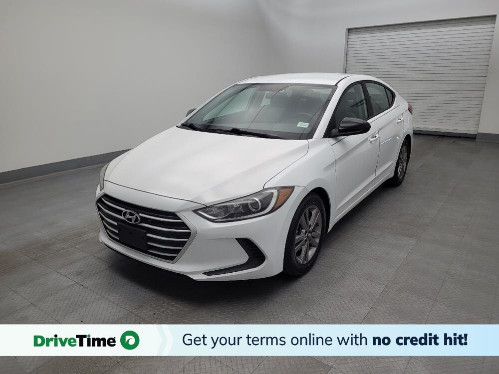 2017 Hyundai Elantra in Miamisburg, OH 45342 - 18079098