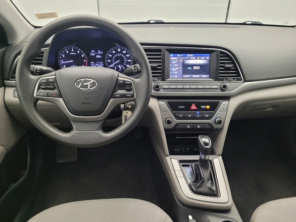 2017 Hyundai Elantra in Miamisburg, OH 45342 - 18079098 22
