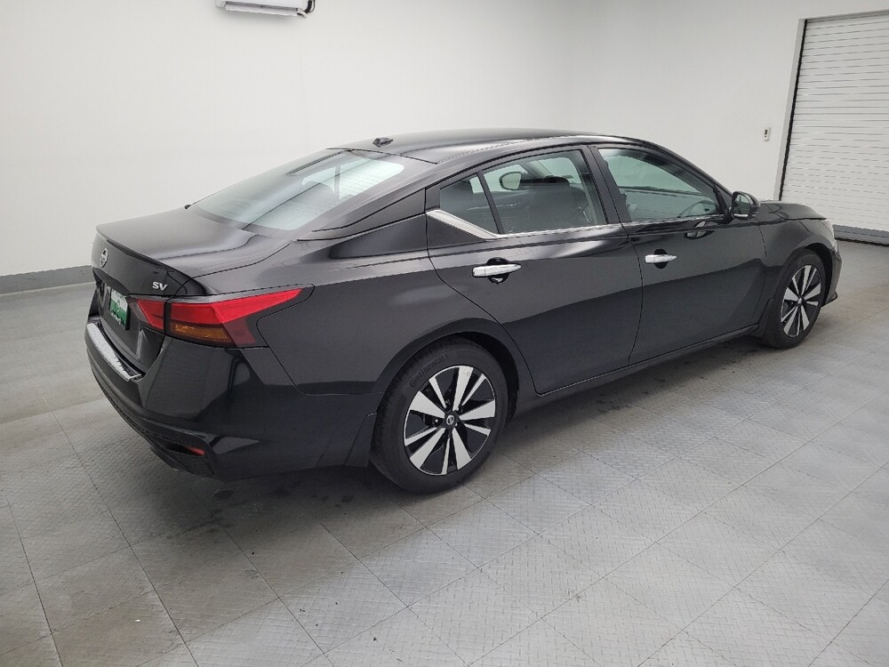 2022 Nissan Altima in Columbus, OH 43231 - 18079099 10
