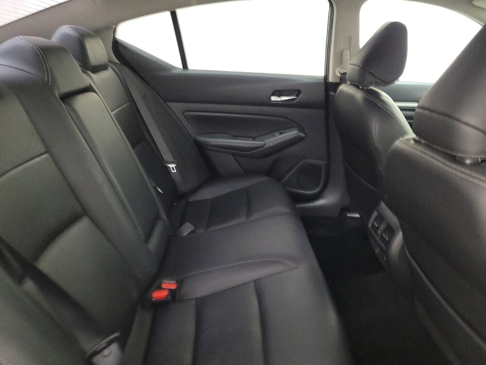 2019 Nissan Altima in Langhorne, PA 19047 - 18079110 19