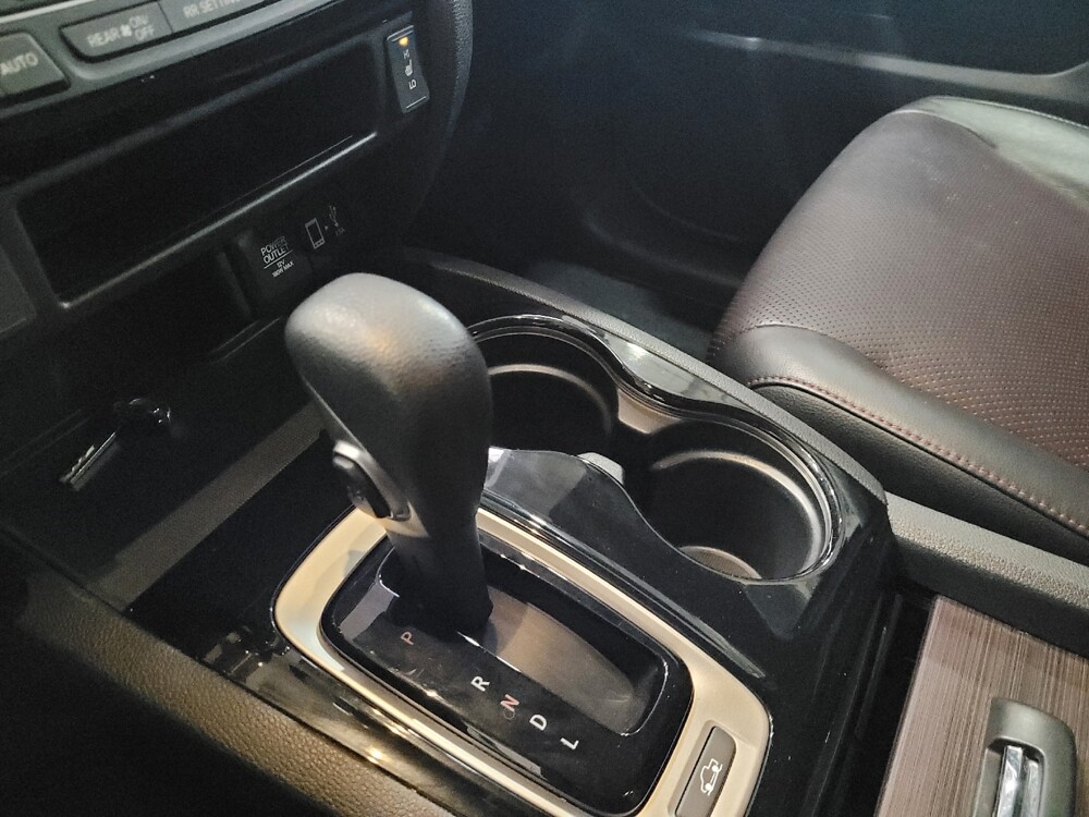 2017 Honda Ridgeline in Woodbridge, VA 22191 - 18079111 26