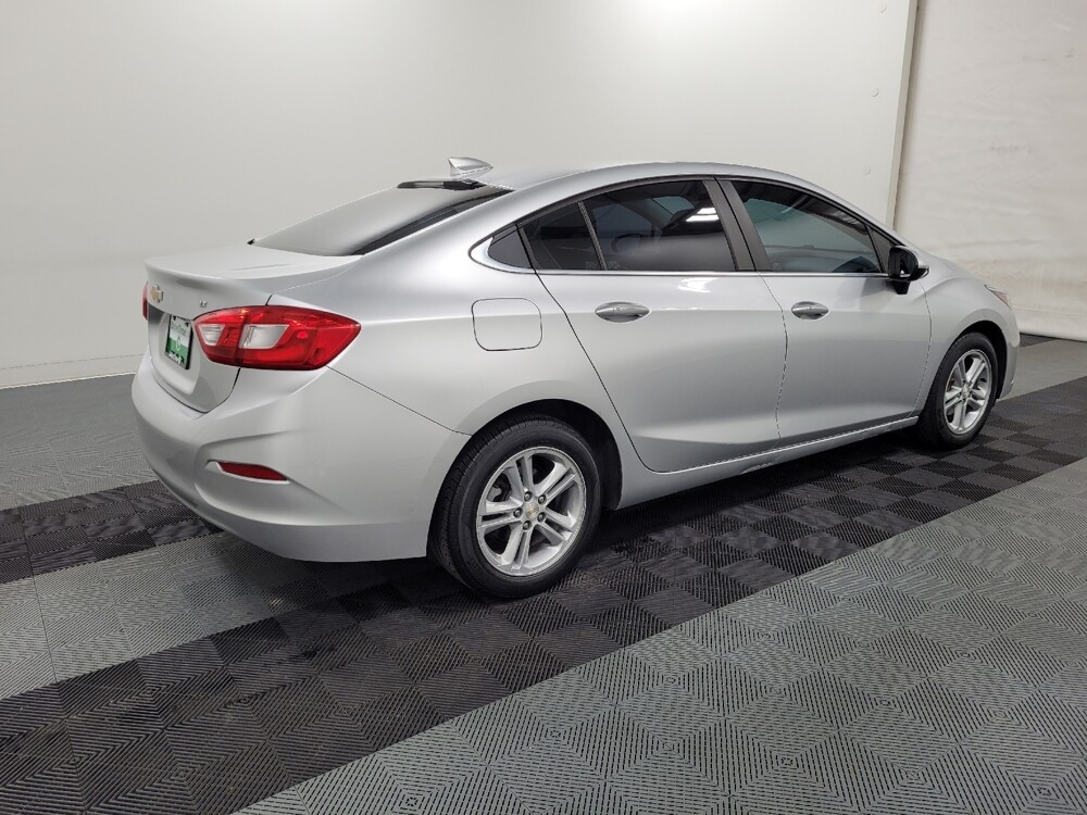 2017 Chevrolet Cruze in Langhorne, PA 19047 - 18079123 10