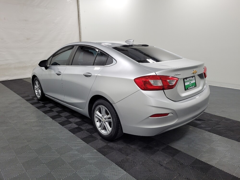 2017 Chevrolet Cruze in Langhorne, PA 19047 - 18079123 3