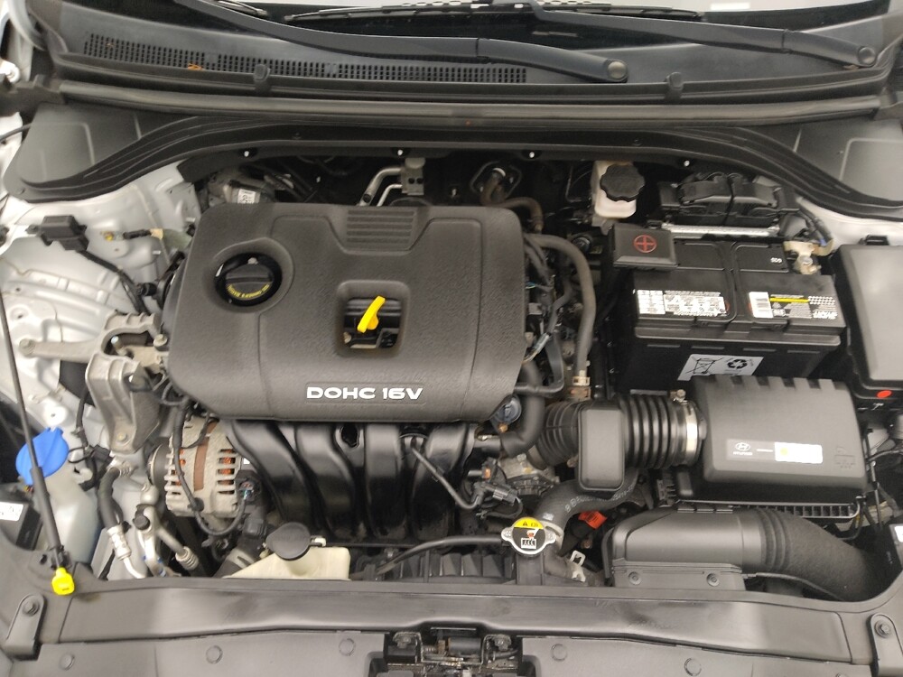 2017 Hyundai Elantra in Topeka, KS 66611 - 18079132 30