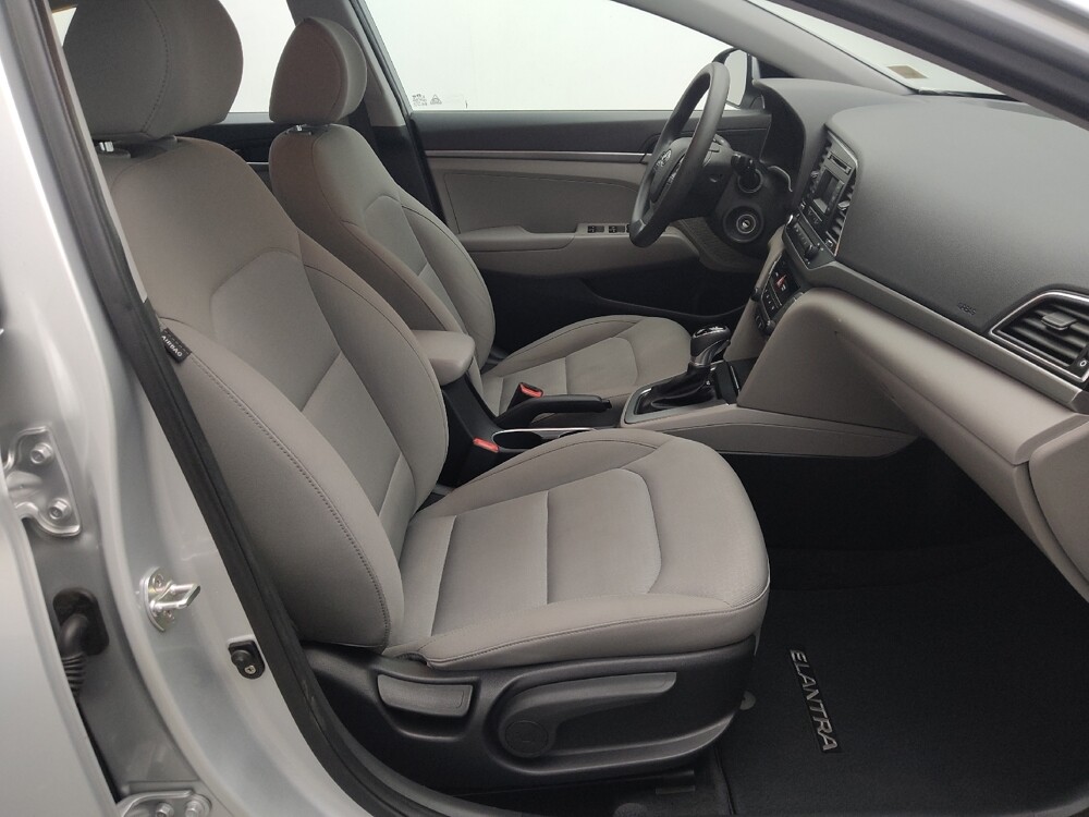 2017 Hyundai Elantra in Topeka, KS 66611 - 18079132 21