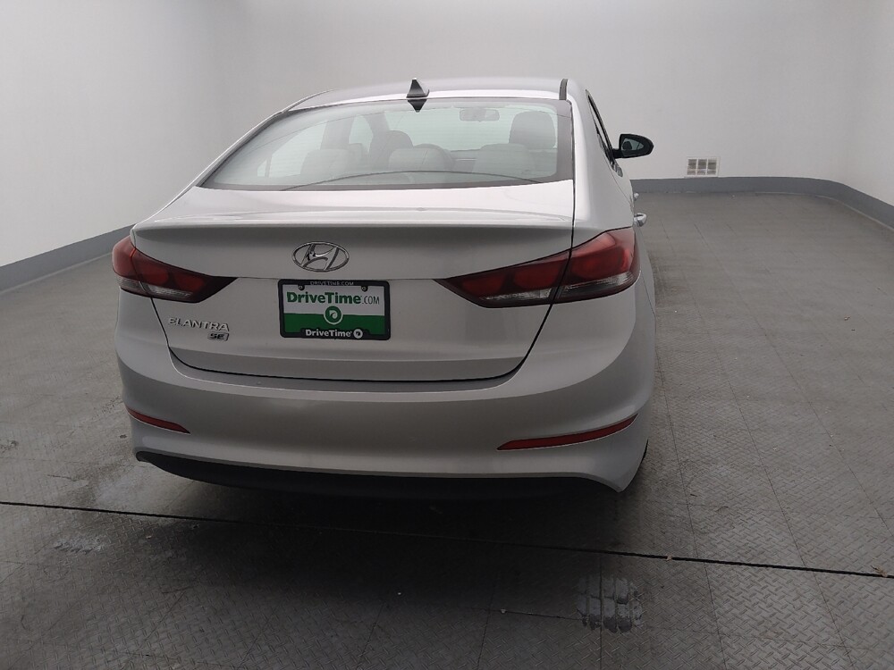 2017 Hyundai Elantra in Topeka, KS 66611 - 18079132 7