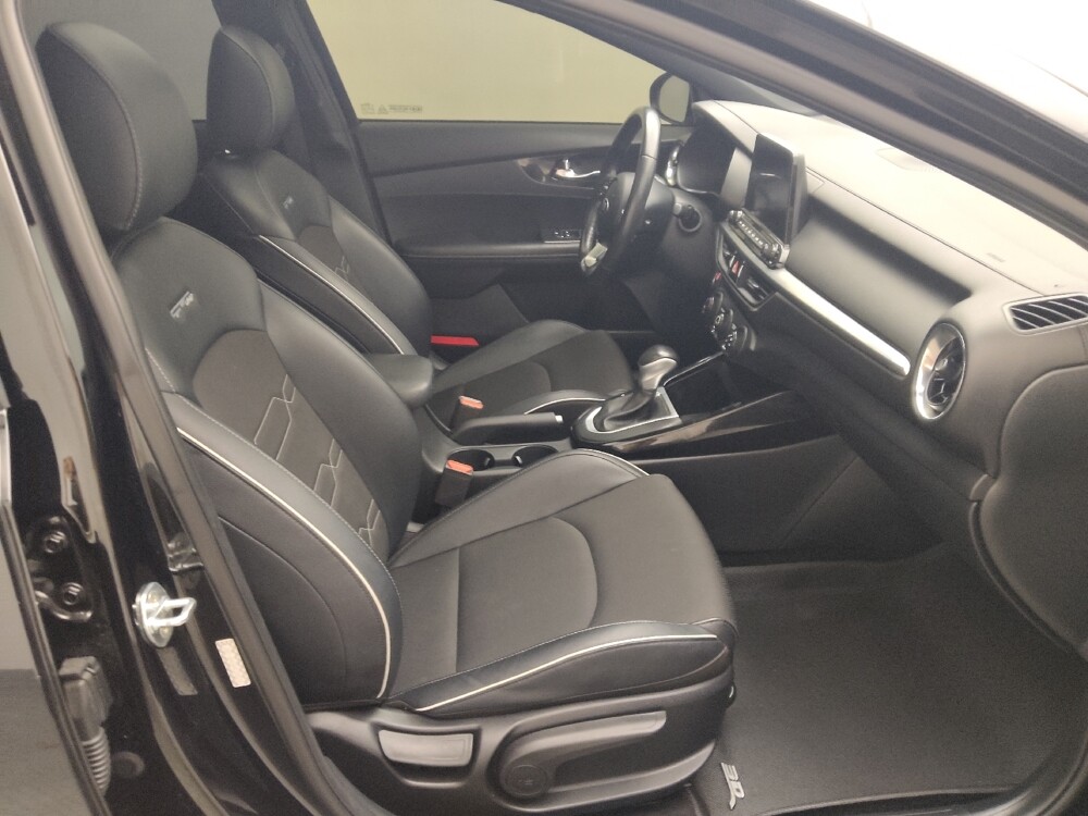 2021 Kia Forte in Springfield, MO 65807 - 18079134 21