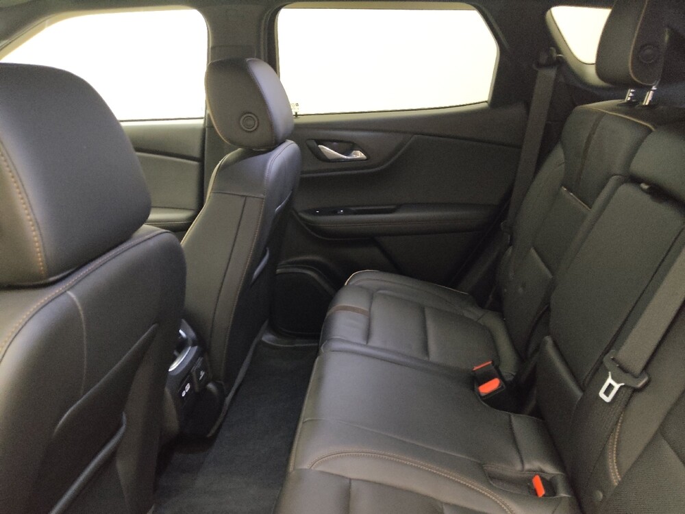 2020 Chevrolet Blazer in Midlothian, IL 60445 - 18079136 18