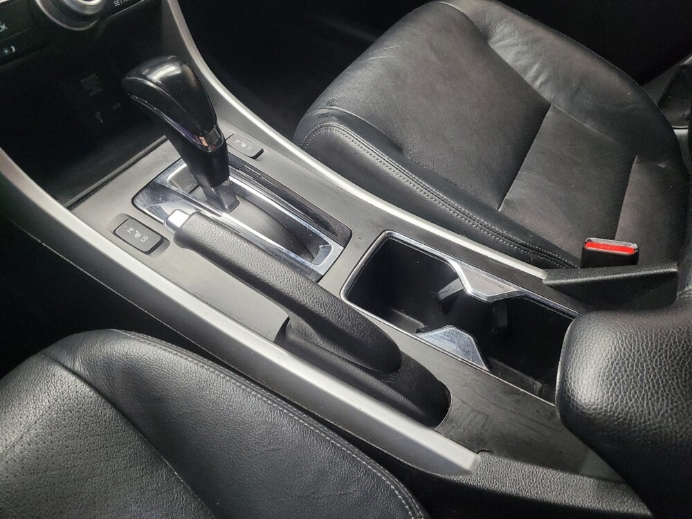 2015 Honda Accord in Highland, IN 46322 - 18079150 26