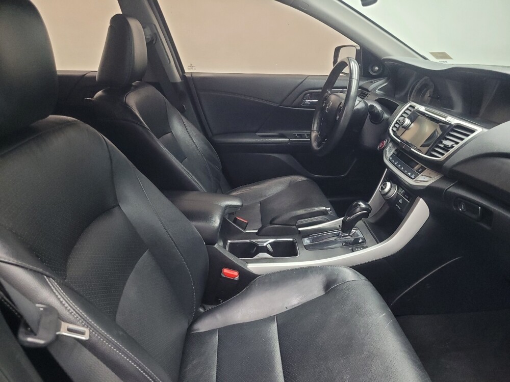 2015 Honda Accord in Highland, IN 46322 - 18079150 21