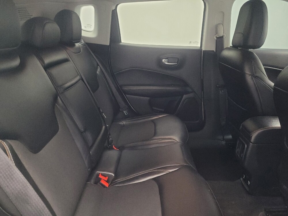 2018 Jeep Compass in Indianapolis, IN 46222 - 18079152 19