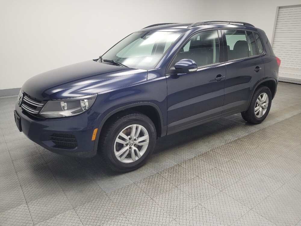 2016 Volkswagen Tiguan in Indianapolis, IN 46222 - 18079154 2