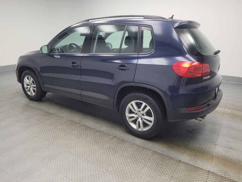 2016 Volkswagen Tiguan in Indianapolis, IN 46222 - 18079154 3