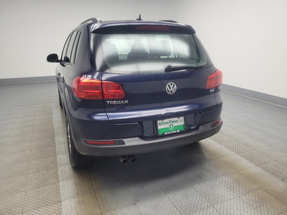 2016 Volkswagen Tiguan in Indianapolis, IN 46222 - 18079154 6