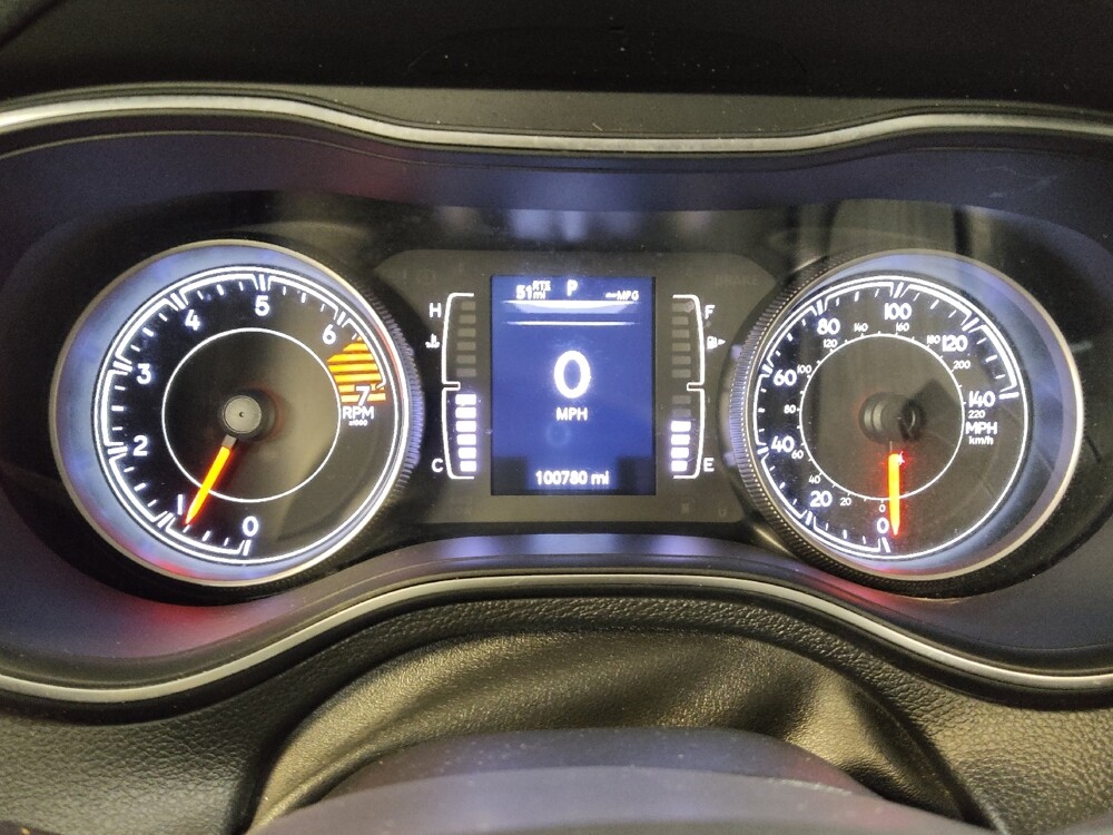 2020 Jeep Cherokee in Clearwater, FL 33764 - 18079156 23