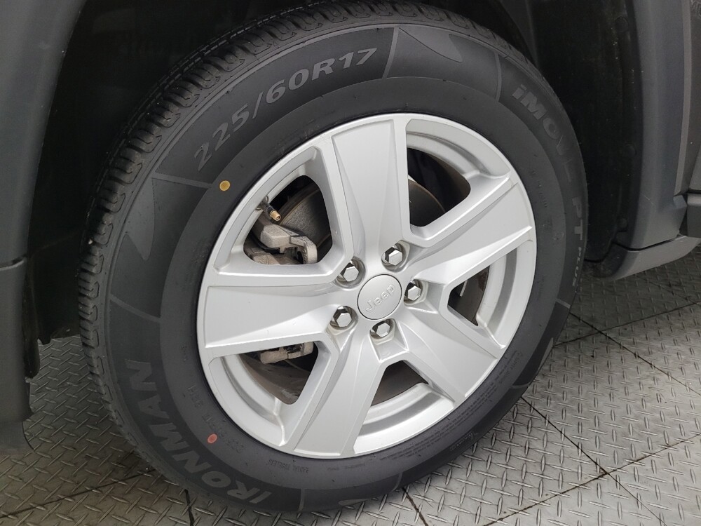 2022 Jeep Compass in Phoenix, AZ 85022 - 18079159 31