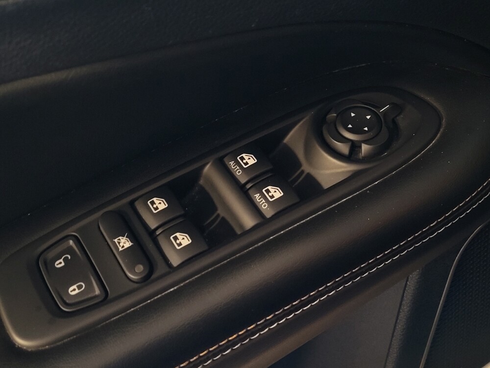 2019 Jeep Compass in Pensacola, FL 32505 - 18079166 27