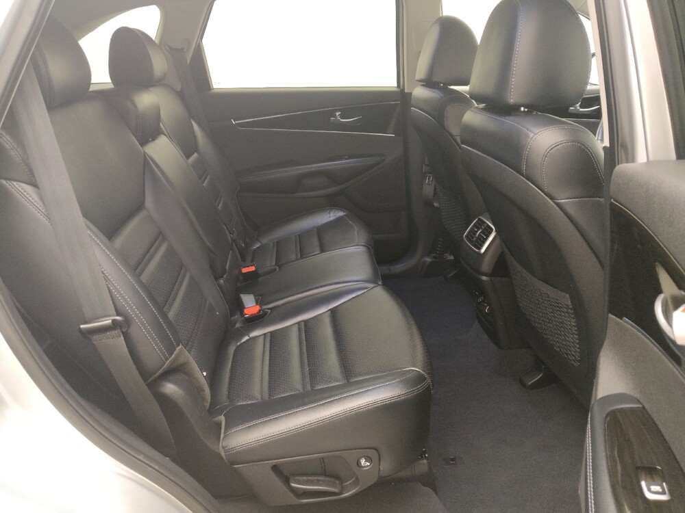 2020 Kia Sorento in Independence, MO 64055 - 18079179 19