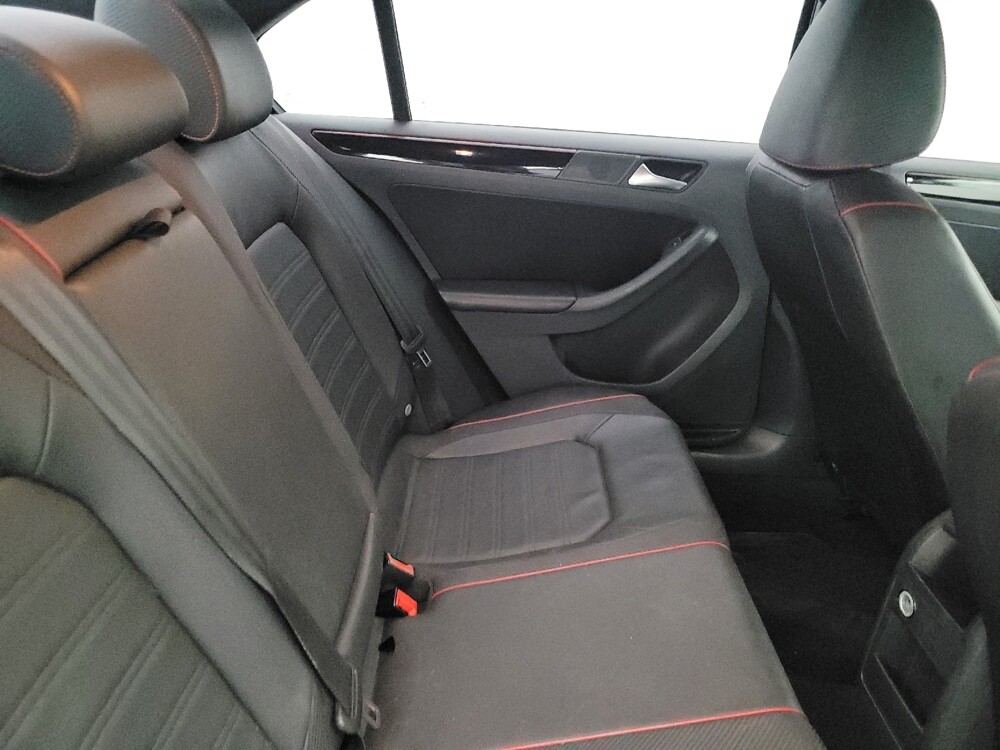 2015 Volkswagen Jetta in Clearwater, FL 33764 - 18079182 19