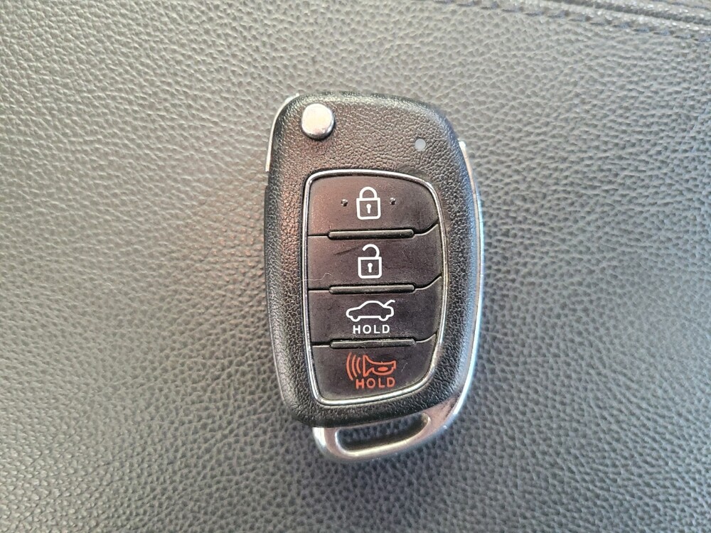 2018 Hyundai Sonata in Union City, GA 30291 - 18079187 32