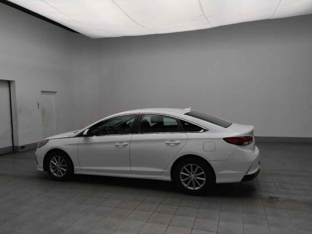 2018 Hyundai Sonata in Union City, GA 30291 - 18079188 3