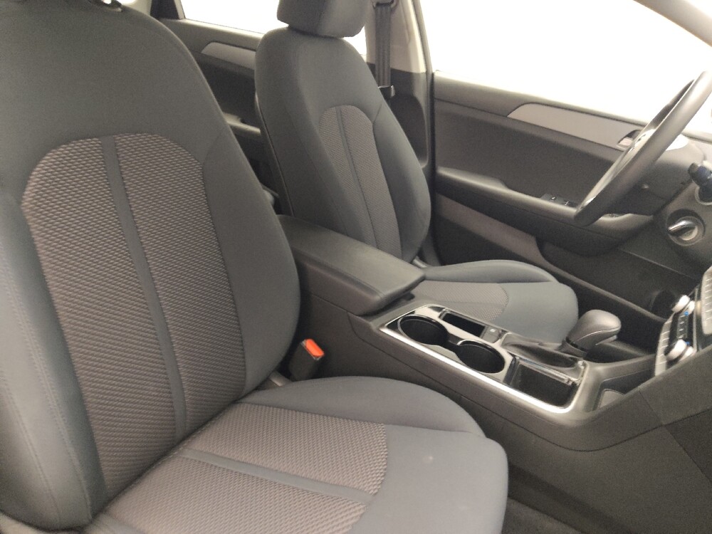 2018 Hyundai Sonata in Union City, GA 30291 - 18079188 21