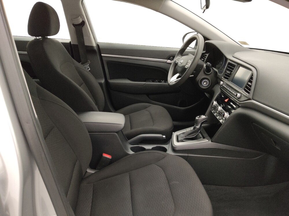 2020 Hyundai Elantra in Clearwater, FL 33764 - 18079195 21