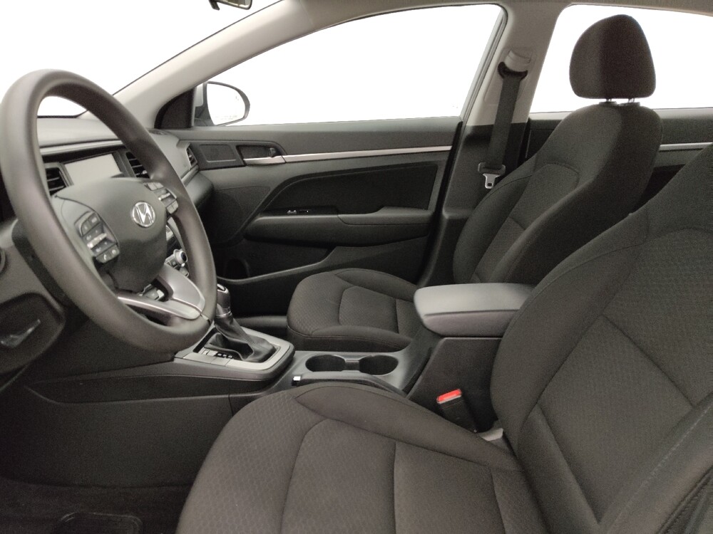 2020 Hyundai Elantra in Clearwater, FL 33764 - 18079195 17