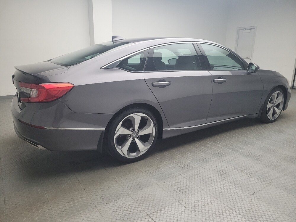 2018 Honda Accord in Indianapolis, IN 46219 - 18079199 10