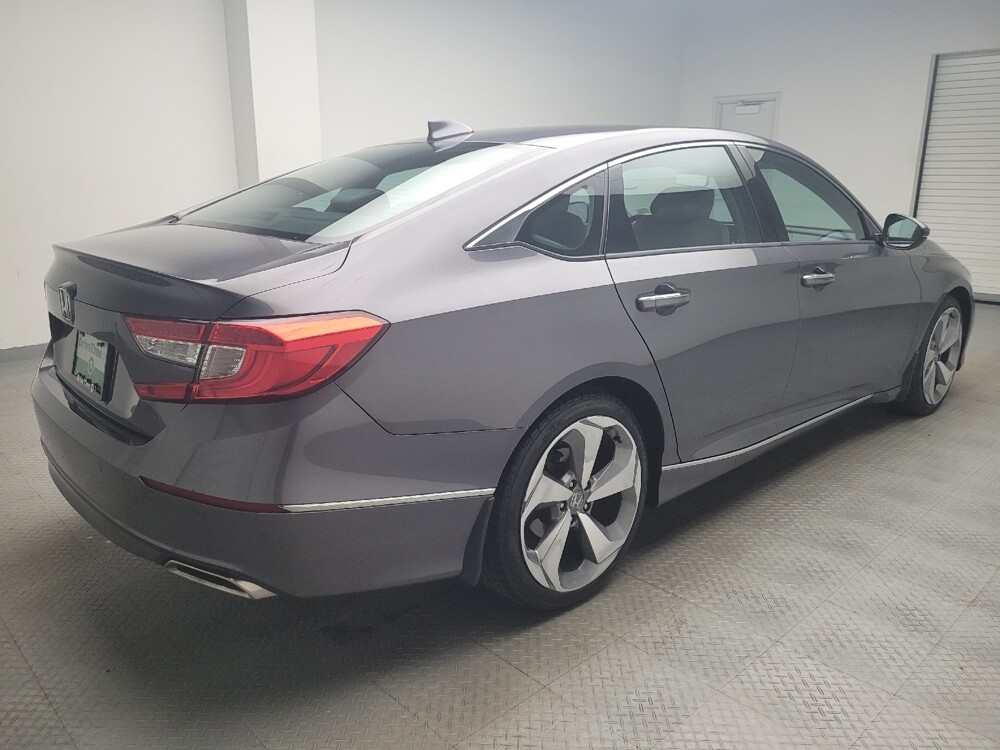2018 Honda Accord in Indianapolis, IN 46219 - 18079199 9