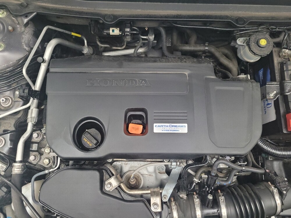 2018 Honda Accord in Indianapolis, IN 46219 - 18079199 30