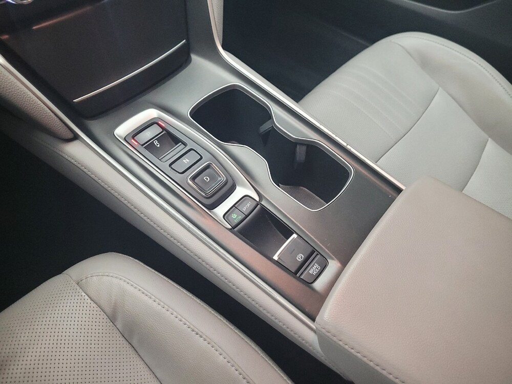 2018 Honda Accord in Indianapolis, IN 46219 - 18079199 26