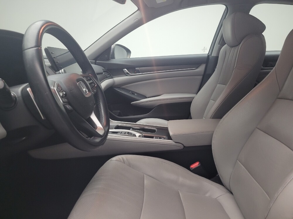 2018 Honda Accord in Indianapolis, IN 46219 - 18079199 17