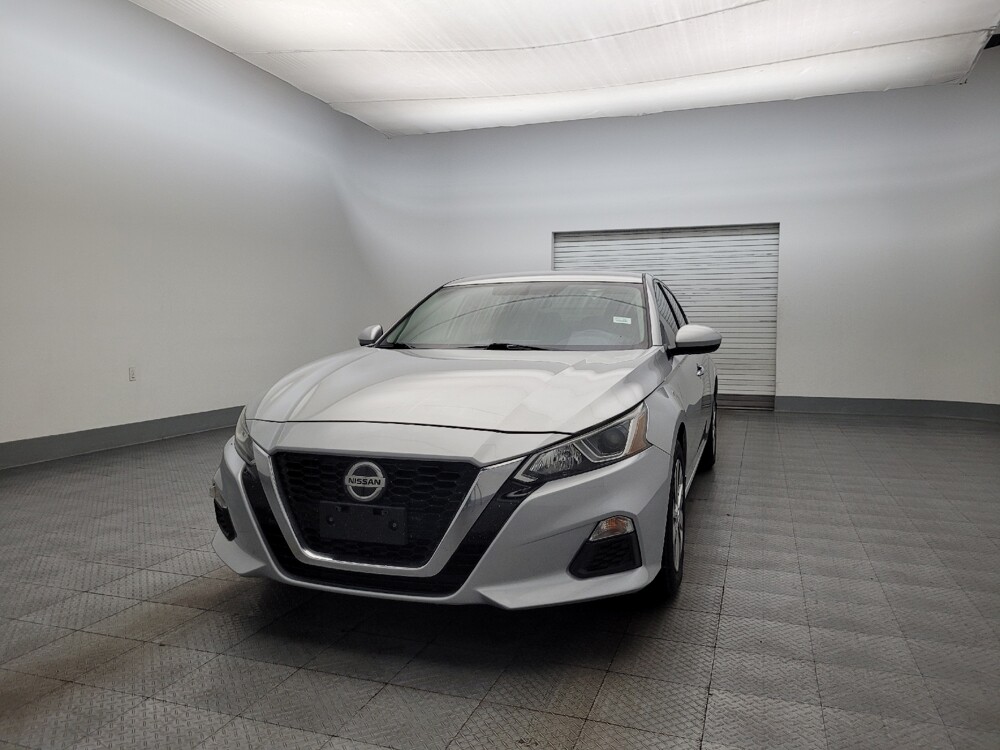 2020 Nissan Altima in Glendale, AZ 85301 - 18079206 15