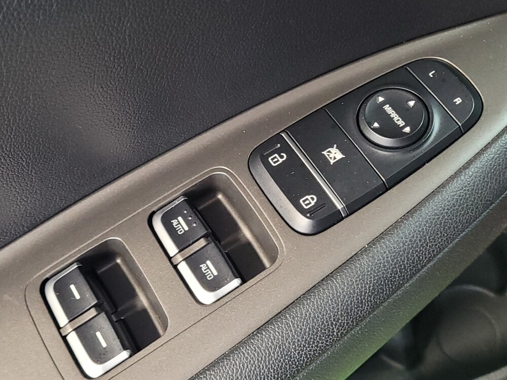 2020 Kia Optima in Tampa, FL 33619 - 18079208 27