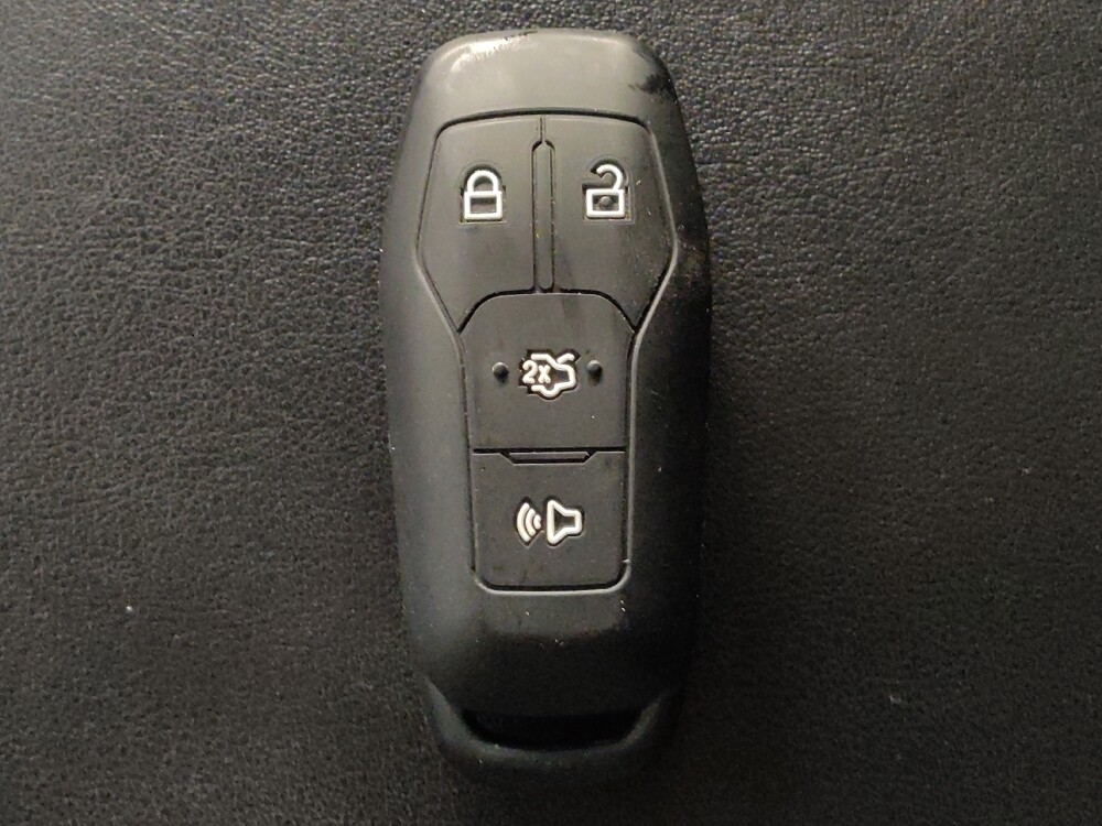 2015 Ford Edge in Houston, TX 77034 - 18079212 32