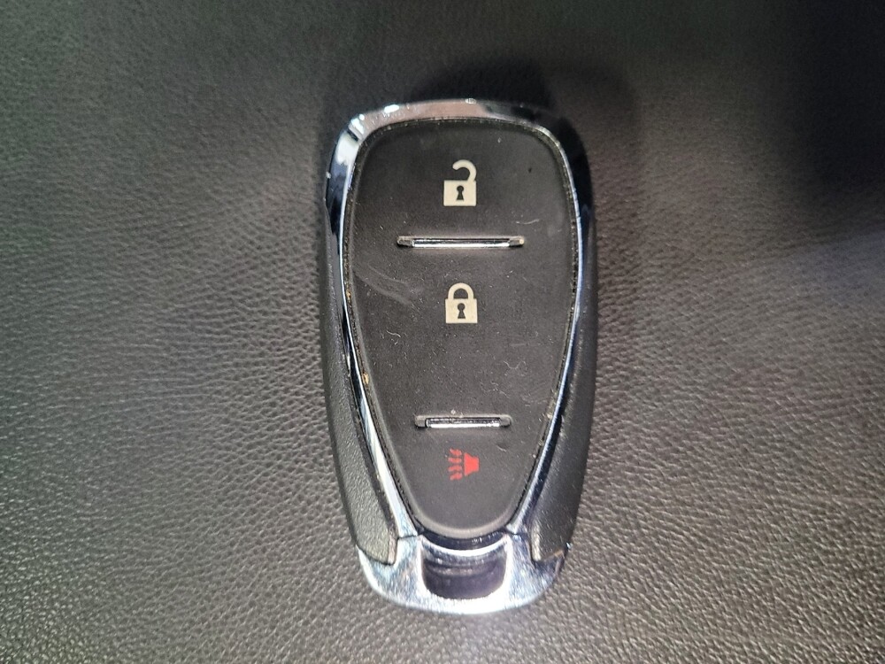 2020 Chevrolet Equinox in El Cajon, CA 92020 - 18079219 32